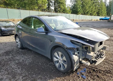 2021 Tesla Model Y from USA, damaged, VIN 5YJYGDEE9MF081789